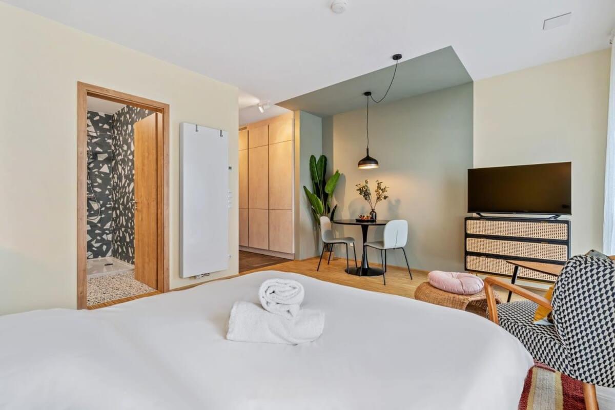 Beautifully Designed In Hollerich Luxembourg